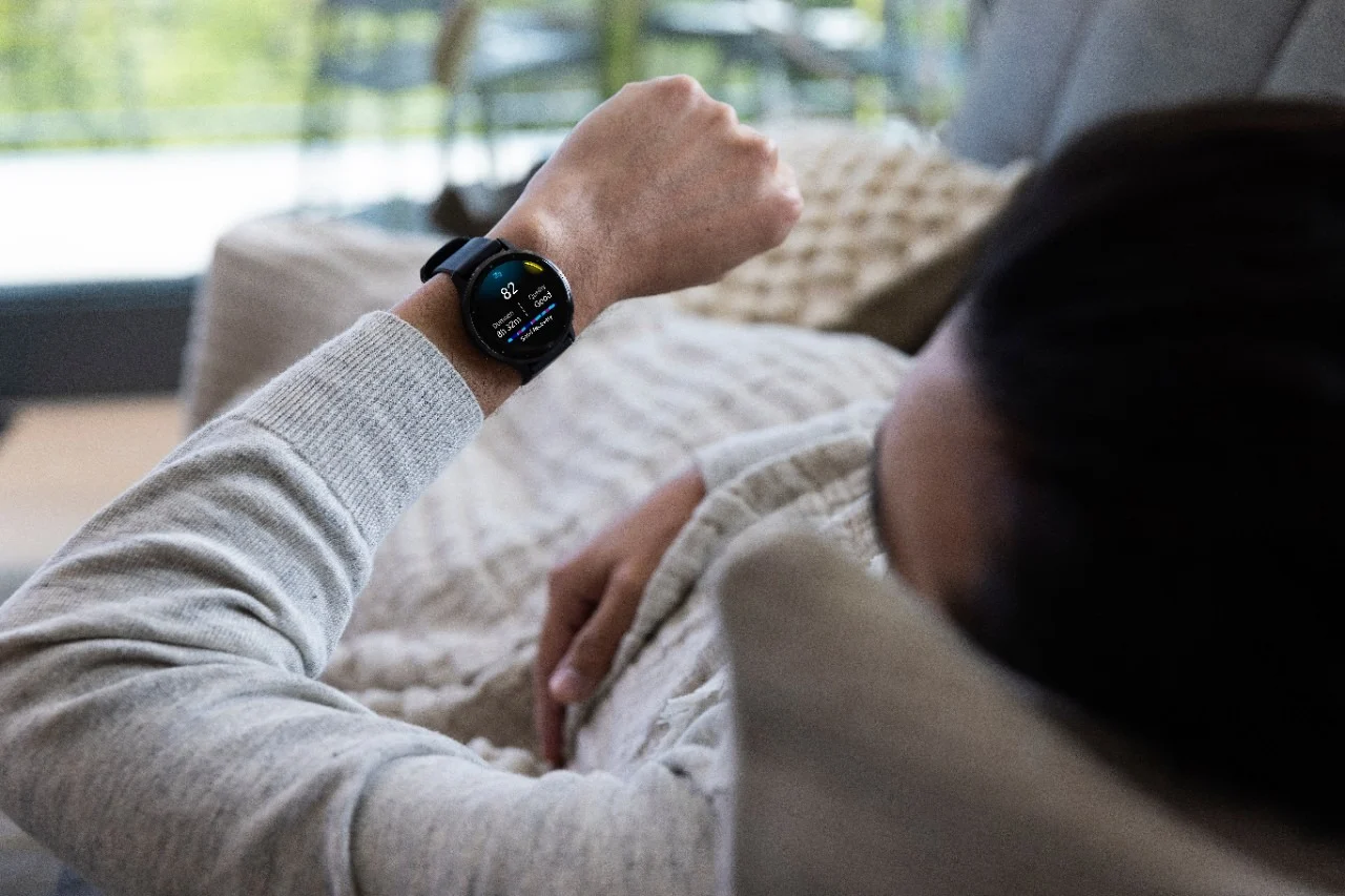 Sleep tracking and sleep coach